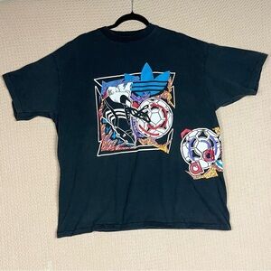 Adidas Men’s Black Graphic Tee Size L Vintage